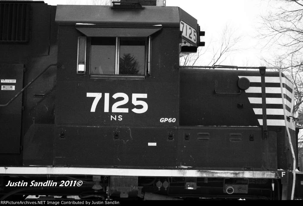 7125 In Profile